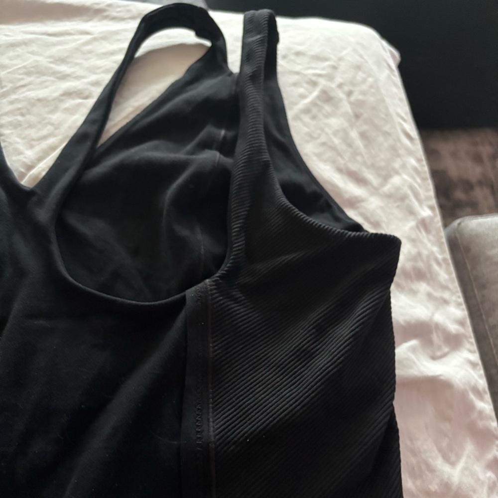 Nike NWT Yoga Luxe DRI-FIT Infinalon Jumpsuit Size L Tight Fit Open Stomach - Picture 8 of 16